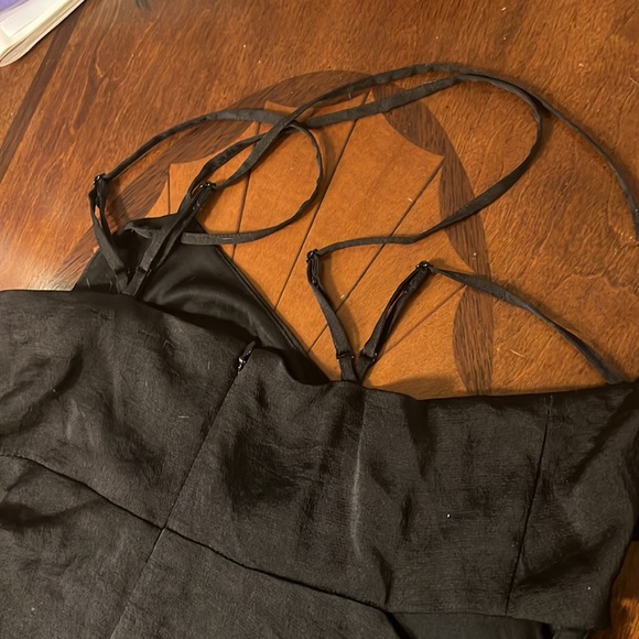 Express Skater Crisscross Bodice Dress - Picture 4 of 6